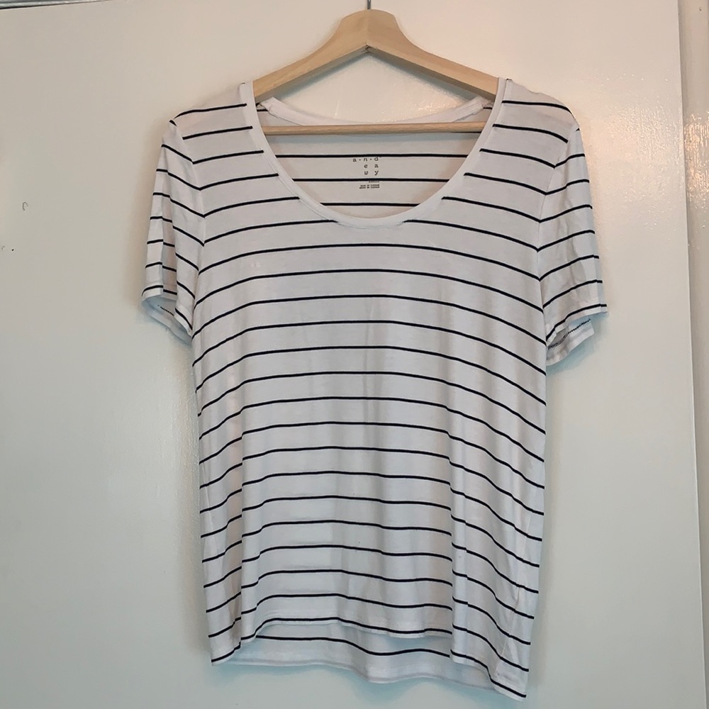 White Striped Tee Shirt Small